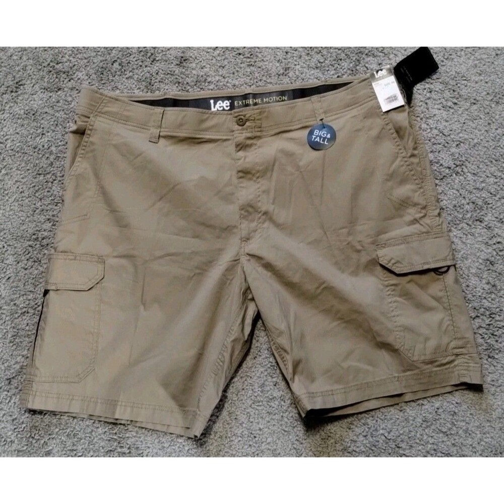 Lee Extreme Motion Cargo Shorts Men's Big & Tall Size 46 Tan Stretch Waist NWT